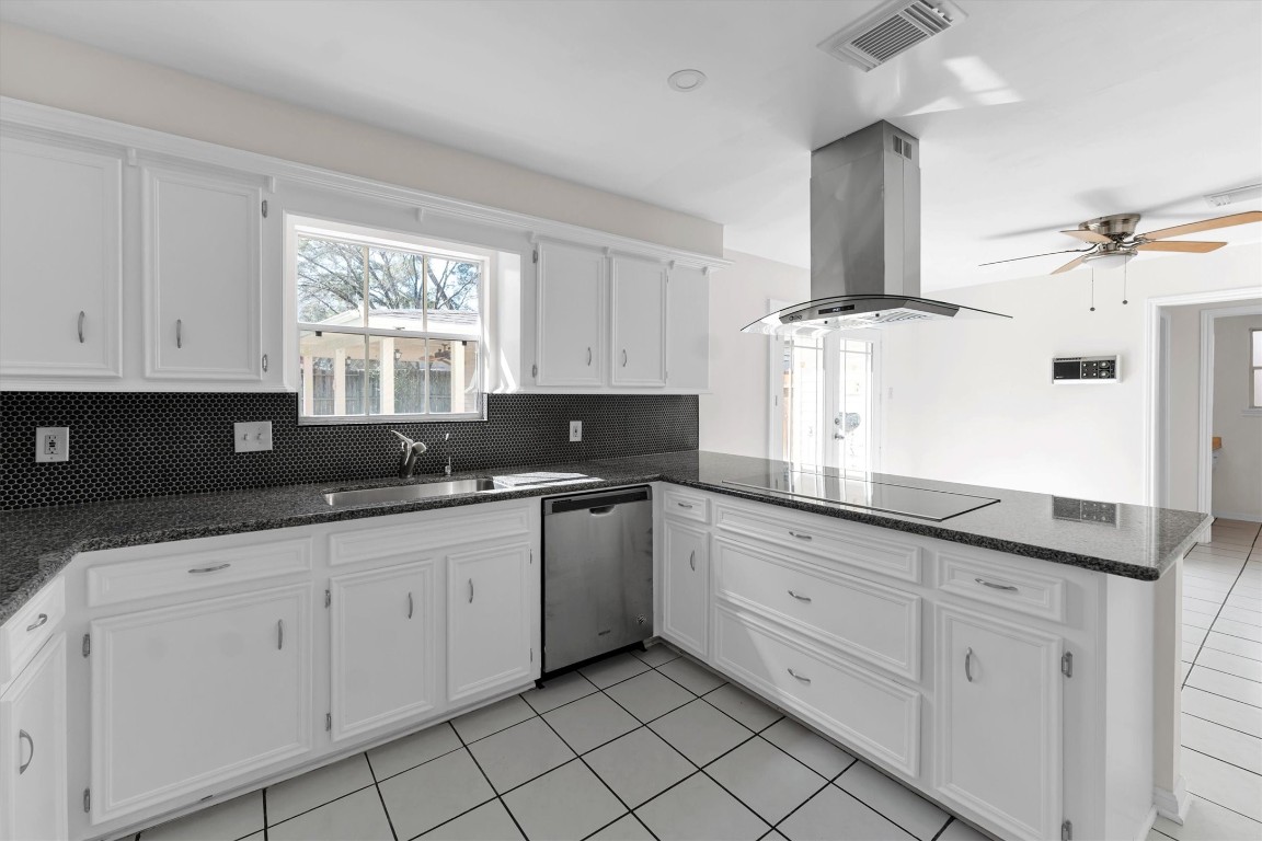 19535 Enchanted Oaks Drive Spring, TX 77388 - Photo 14 of 42