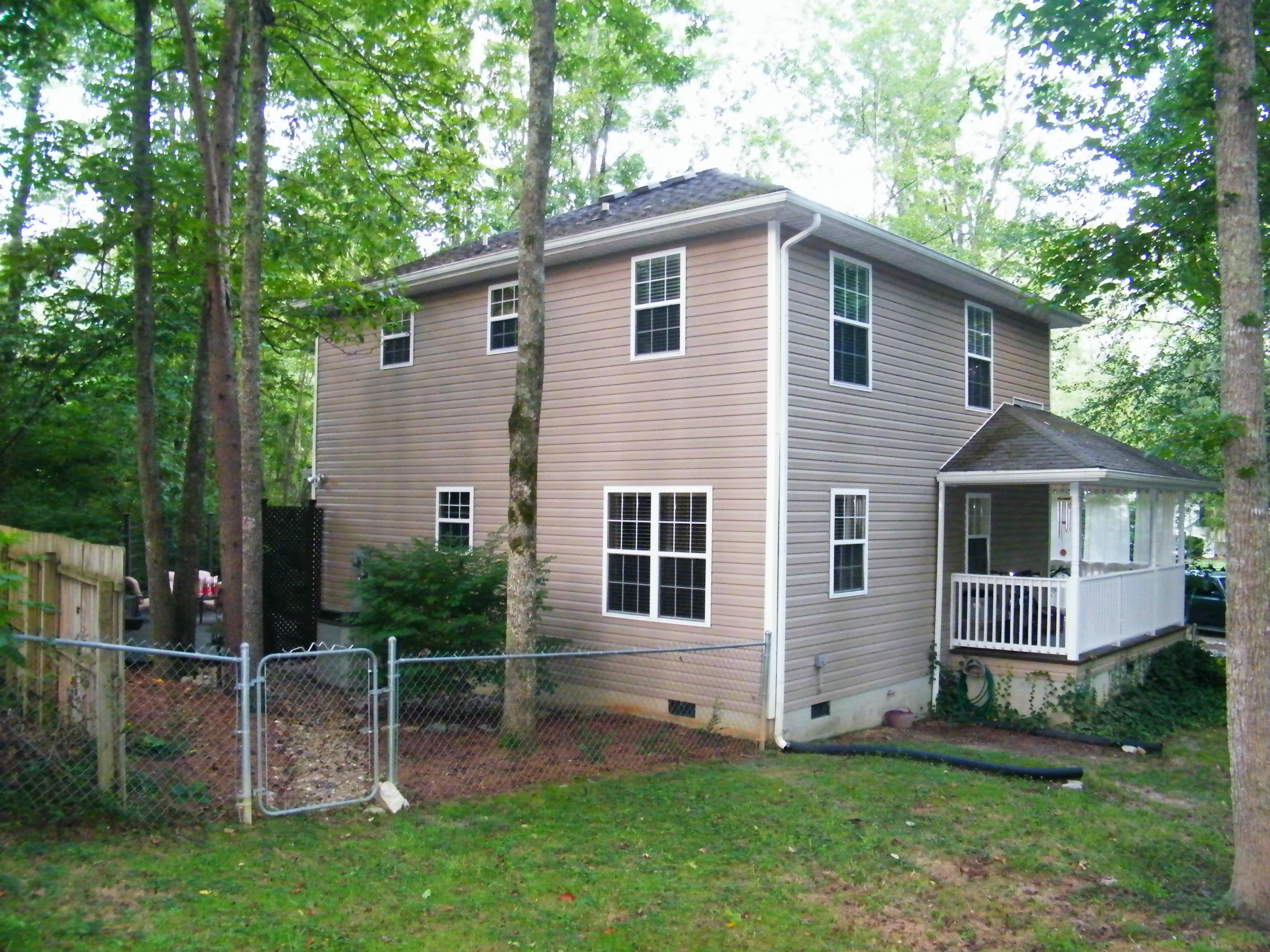 486 Beard Valley Road Maynardville, TN 37807 - Photo 31 of 38 Fenced area