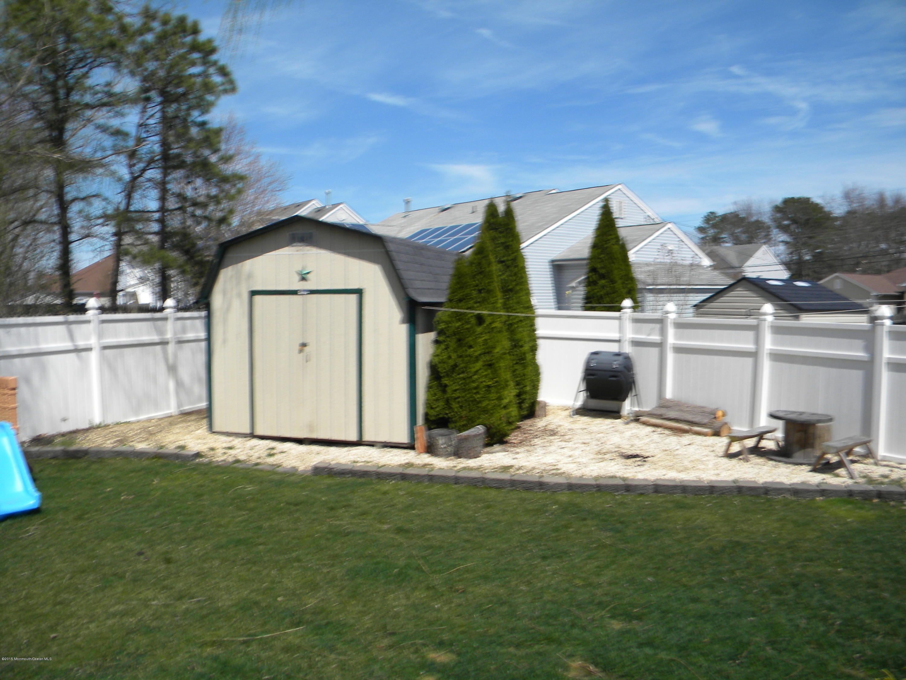 109 Gaff Road Manahawkin, NJ 08050 - Photo 23 of 25 Yard 1