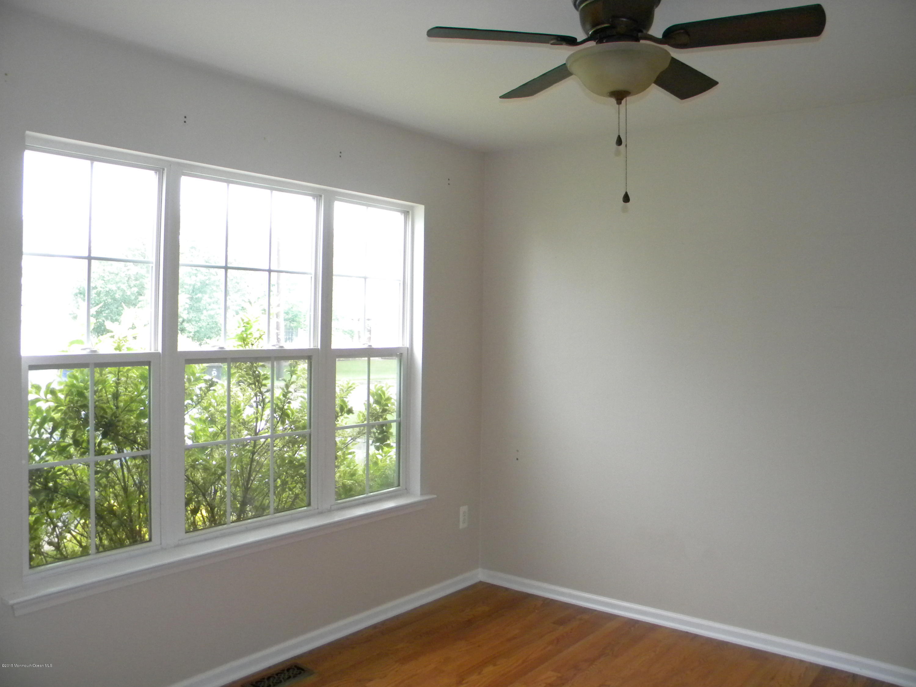 109 Gaff Road Manahawkin, NJ 08050 - Photo 8 of 25 Dining Room 2