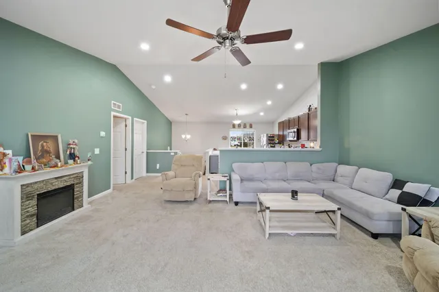 $272,000 | 159 St Clair Circle, Brooklyn, MI 49230