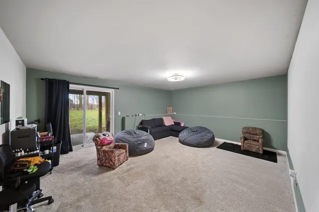 $272,000 | 159 St Clair Circle, Brooklyn, MI 49230