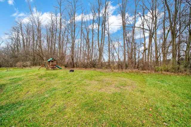 $272,000 | 159 St Clair Circle, Brooklyn, MI 49230