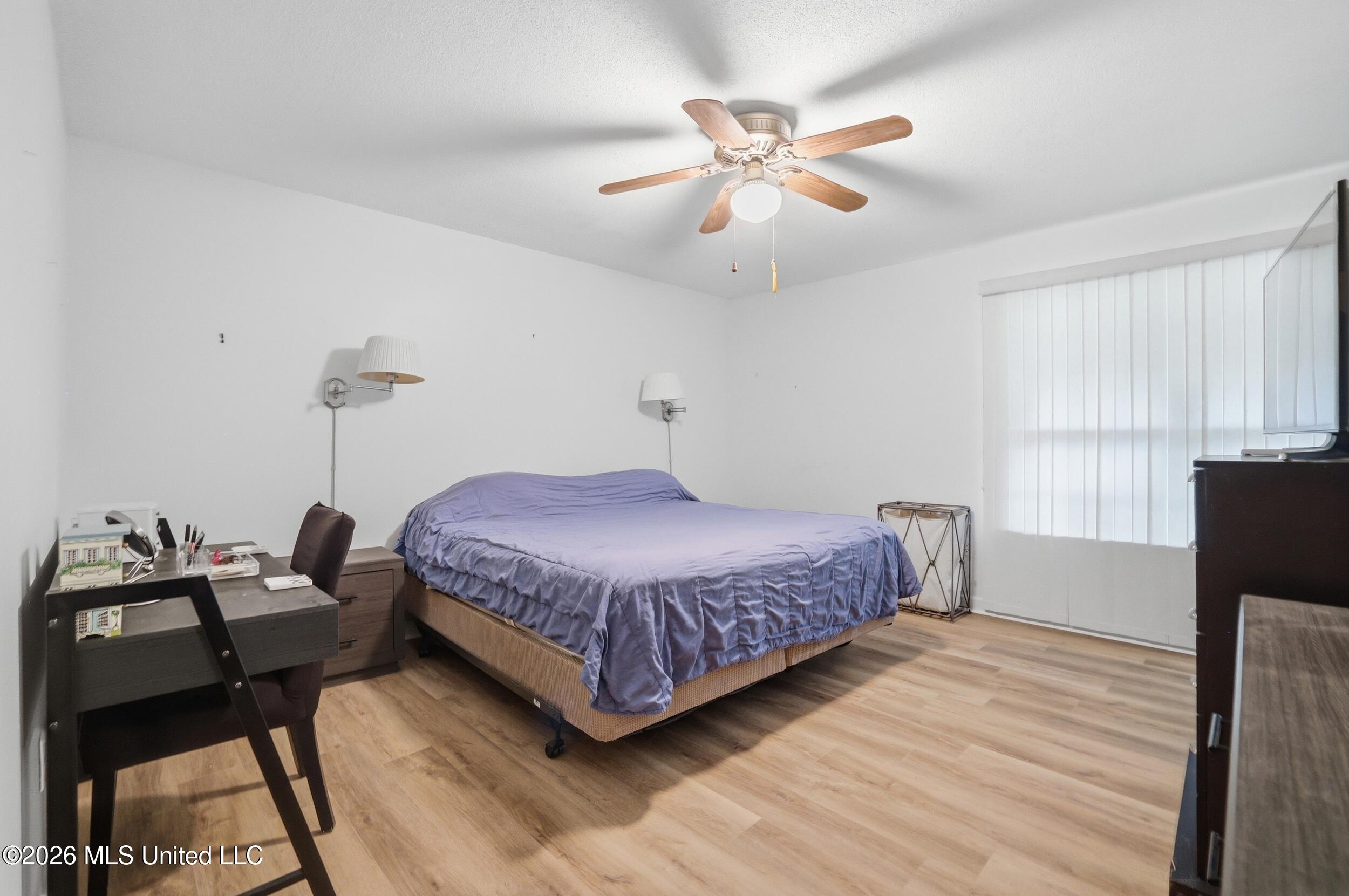 1237 Main Street Ocean Springs, MS 39564 - Photo 34 of 62 40_r6__8297