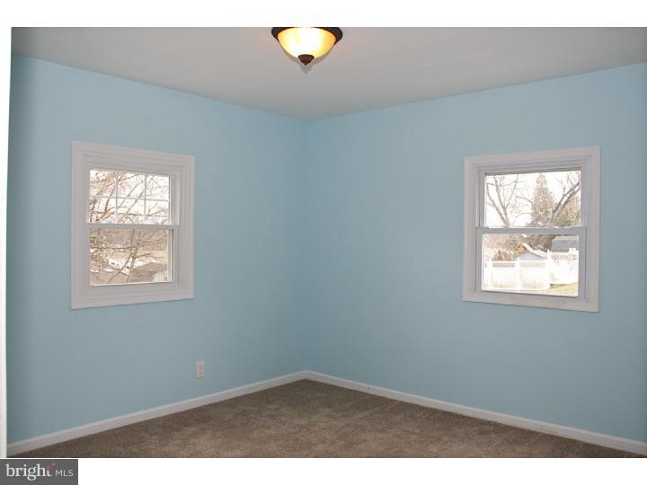 224 Devon Road Fairless Hills, PA 19030 - Photo 19 of 21 Gallery Image 19