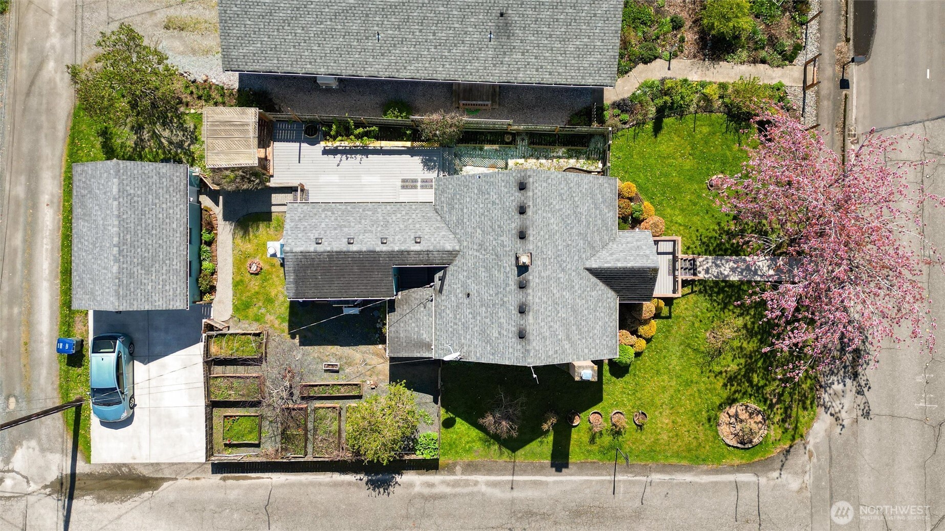2836 Patton Street Bellingham, WA 98225 - Photo 36 of 40 an aerial view of residential houses with outdoor space