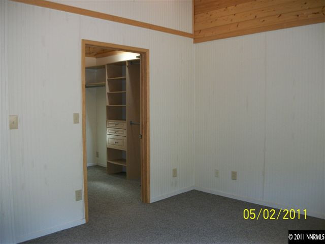 2830 Bullfrog Road Reno, NV 89521 - Photo 5 of 13 a view of an empty room with a bathroom