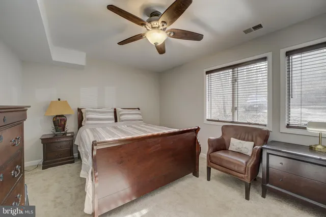 $5,490 | 10600 Hunter Station Road, Vienna, VA 22181