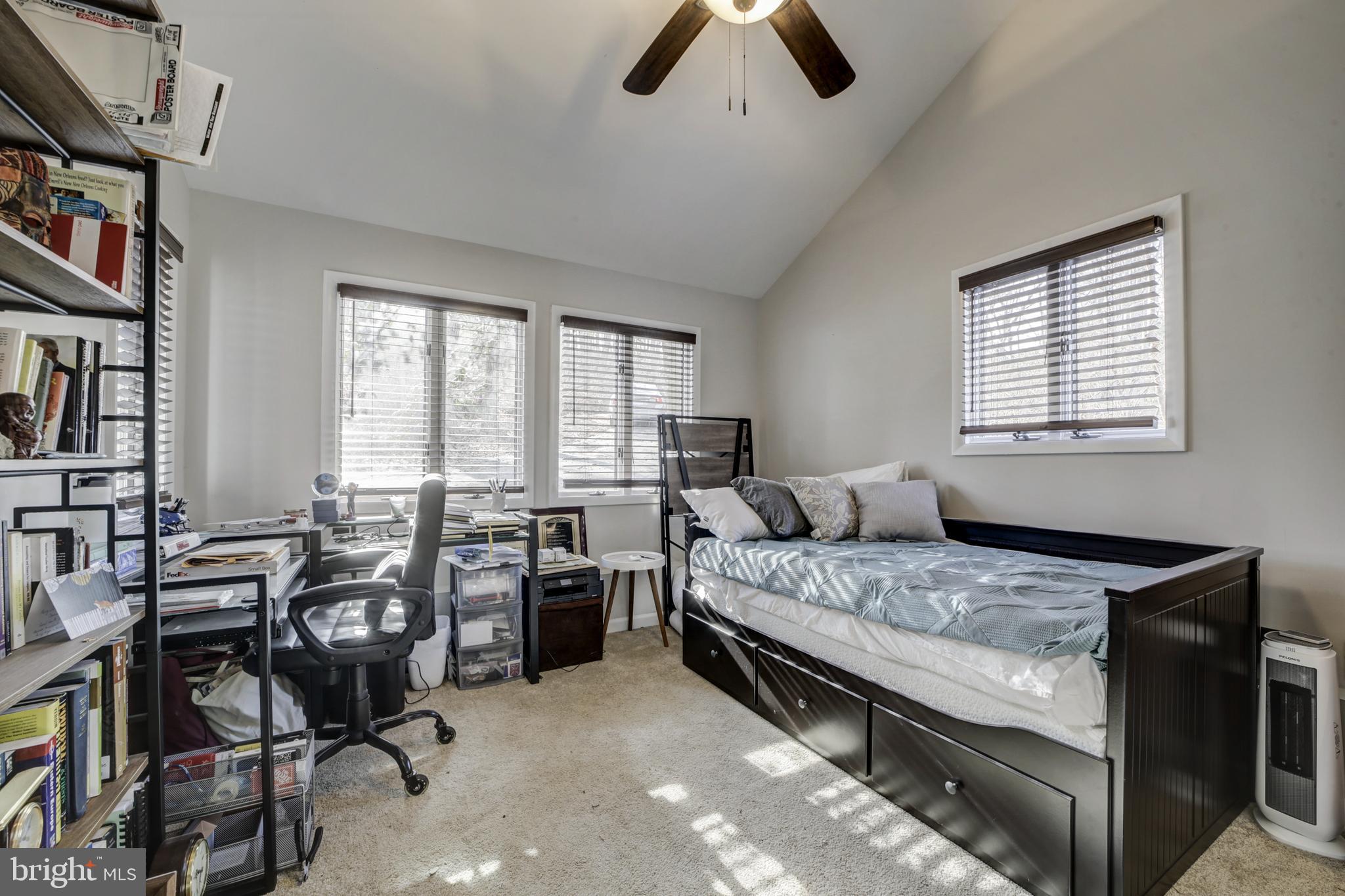 10600 Hunter Station Road Vienna, VA 22181 - Photo 22 of 30