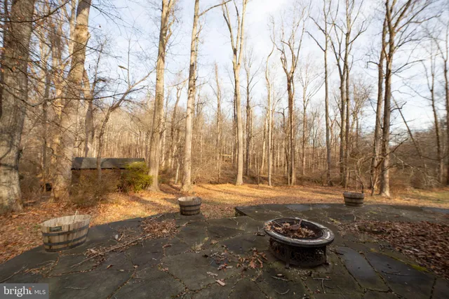 $5,490 | 10600 Hunter Station Road, Vienna, VA 22181