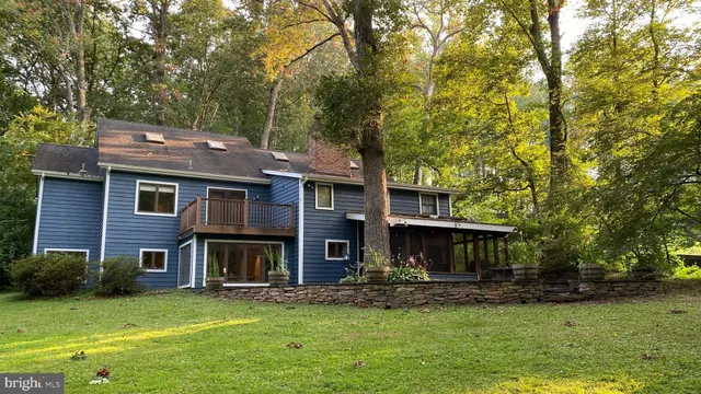 $5,490 | 10600 Hunter Station Road, Vienna, VA 22181