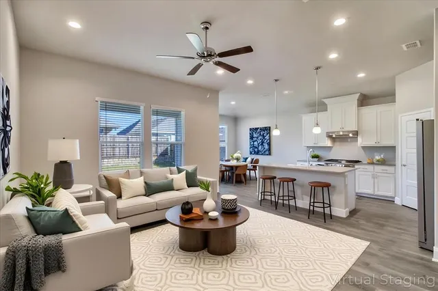 $2,400 | 2205 Blackcap Street, Denton, TX 76205