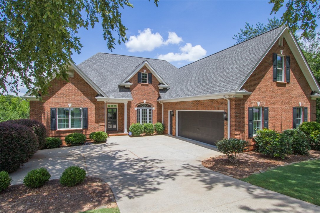 145 Turnberry Road Anderson, SC 29621 - Photo 2 of 33