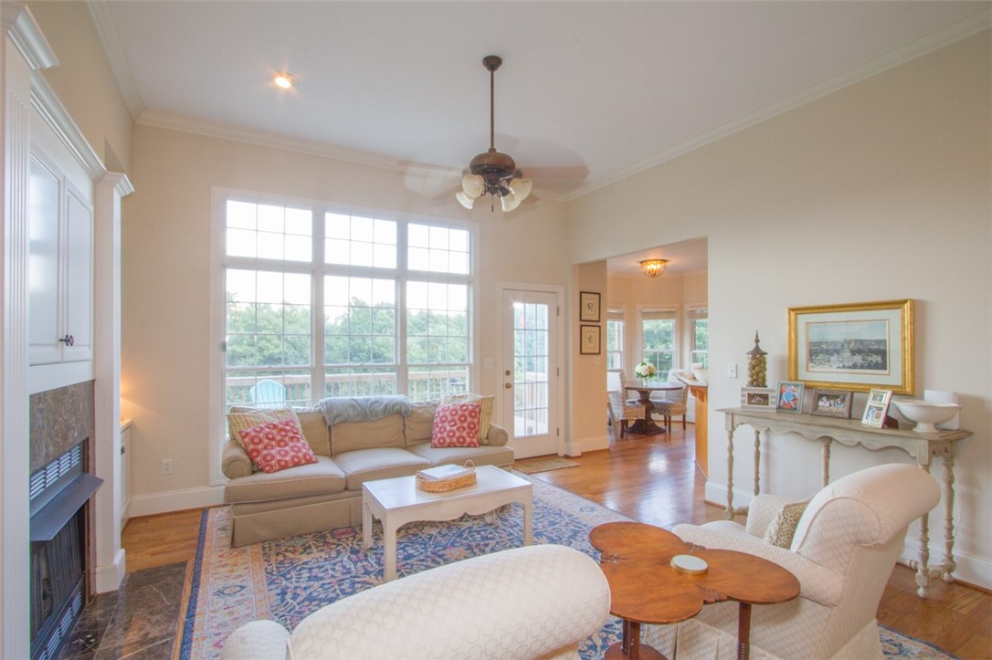 145 Turnberry Road Anderson, SC 29621 - Photo 4 of 33