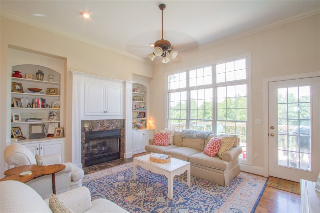 145 Turnberry Road Anderson, SC 29621 - Photo 5 of 33