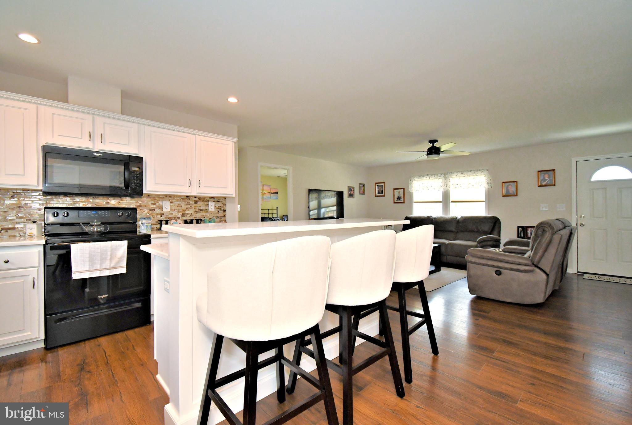 176 Hemlock Drive Doylestown, PA 18901 - Photo 14 of 59