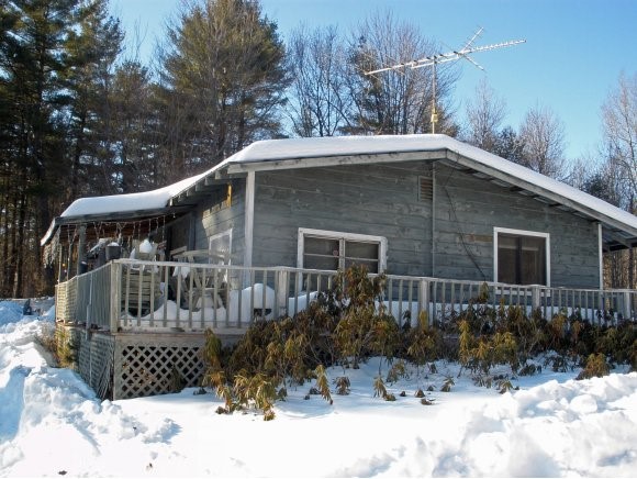 5 Elm St Extension Ossipee, NH 03864 - Photo 1 of 1 Gallery Image 1