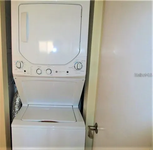 $1,500 | 2763 Woodgate Lane, Unit 108, Sarasota, FL 34231