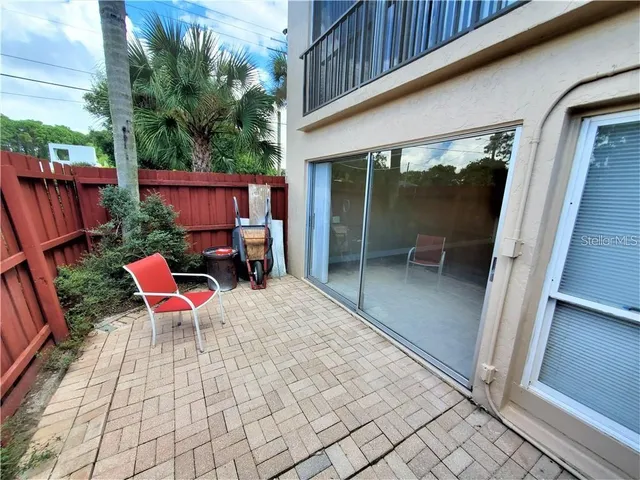 $1,500 | 2763 Woodgate Lane, Unit 108, Sarasota, FL 34231