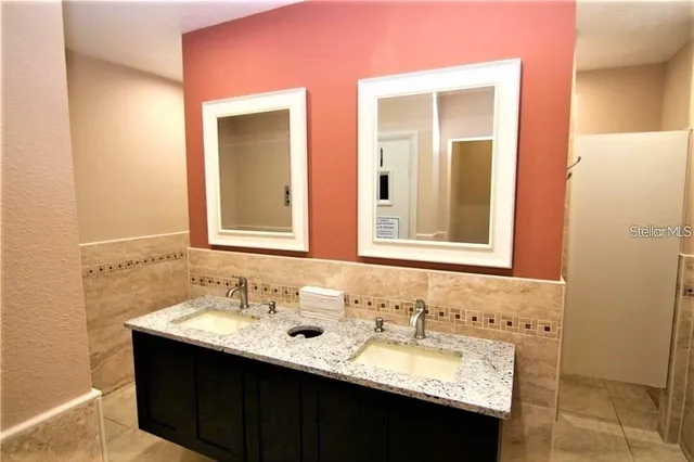 $1,500 | 2763 Woodgate Lane, Unit 108, Sarasota, FL 34231