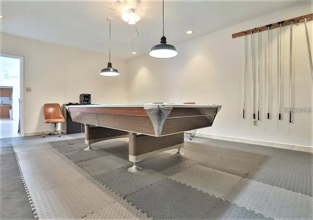 $1,500 | 2763 Woodgate Lane, Unit 108, Sarasota, FL 34231