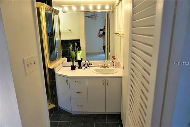 $1,500 | 2763 Woodgate Lane, Unit 108, Sarasota, FL 34231