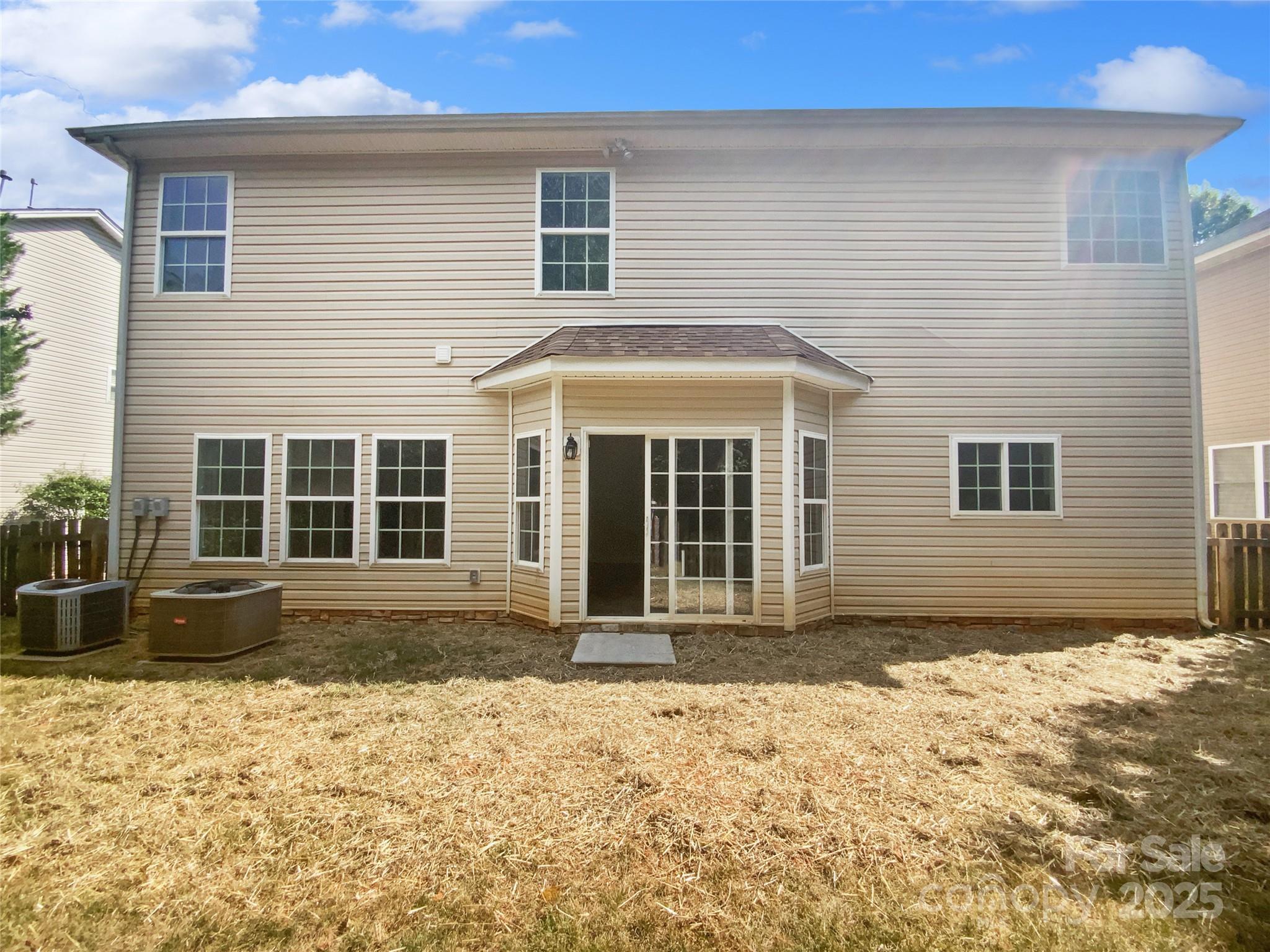 7042 Evanton Loch Road Charlotte, NC 28278 - Photo 8 of 29