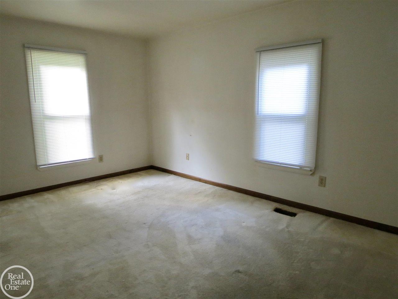 3530 Alida Avenue Rochester Hills, MI 48309 - Photo 16 of 55