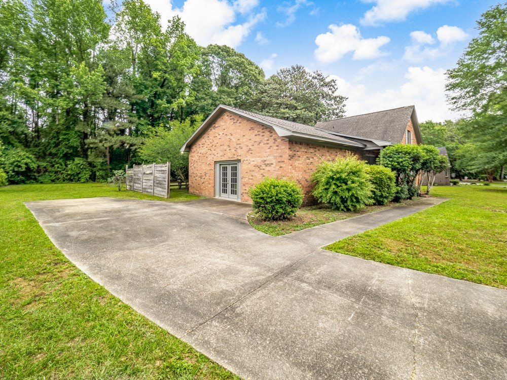 2159 Tanglewood Road Sumter, SC 29154 - Photo 5 of 53