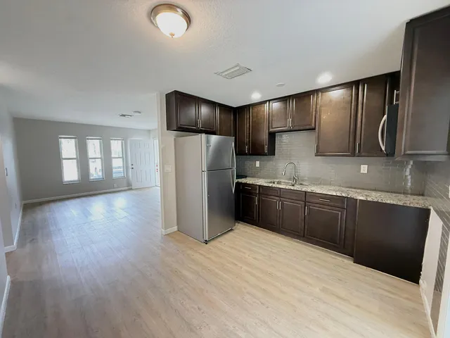 $2,595 | 9241 Silverthorne Drive, West Palm Beach, FL 33403