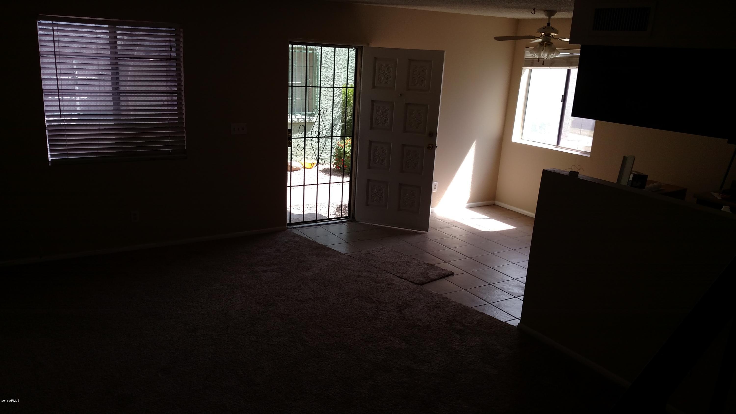 2613 West Ocotillo Road, Unit 4 Phoenix, AZ 85017 - Photo 7 of 12 IMG_20160511_101312356