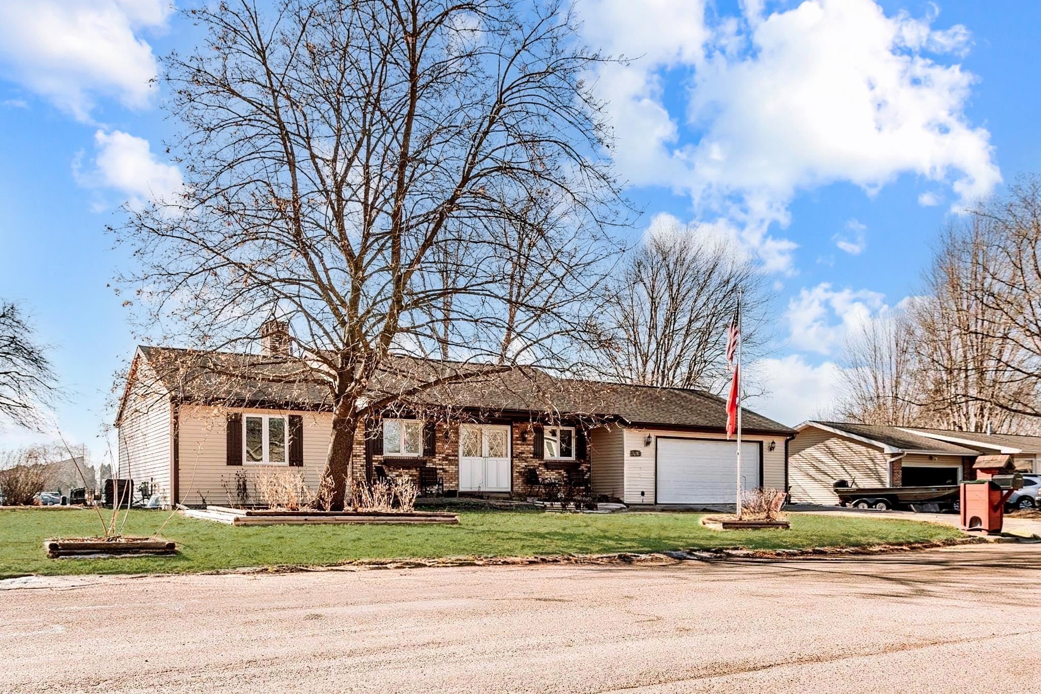1202 East Iowa Street Prairie du Chien, WI 53821 - Photo 2 of 52