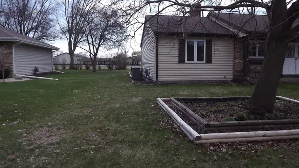 $300,000 | 1202 East Iowa Street, Prairie du Chien, WI 53821