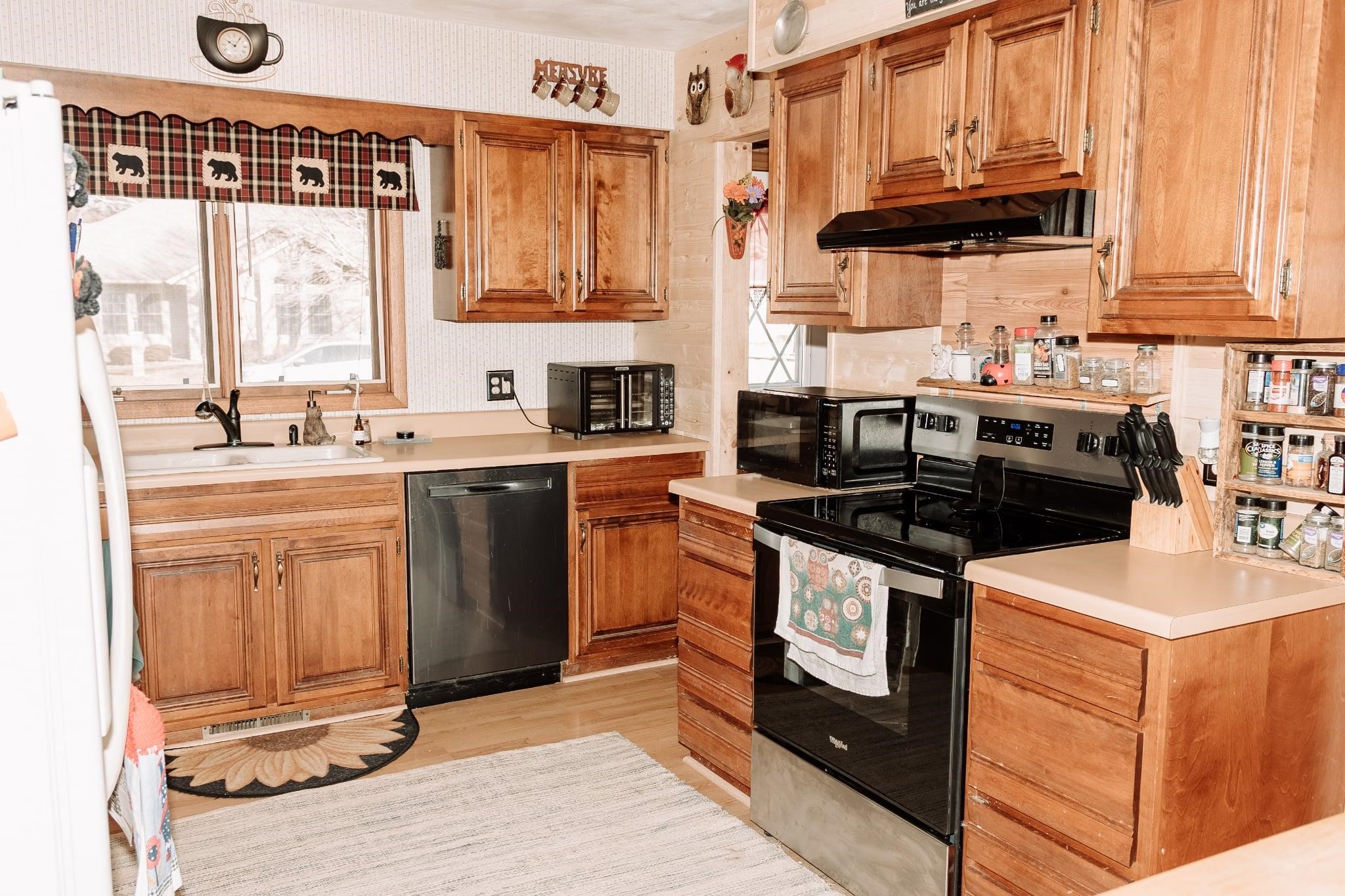 1202 East Iowa Street Prairie du Chien, WI 53821 - Photo 10 of 52