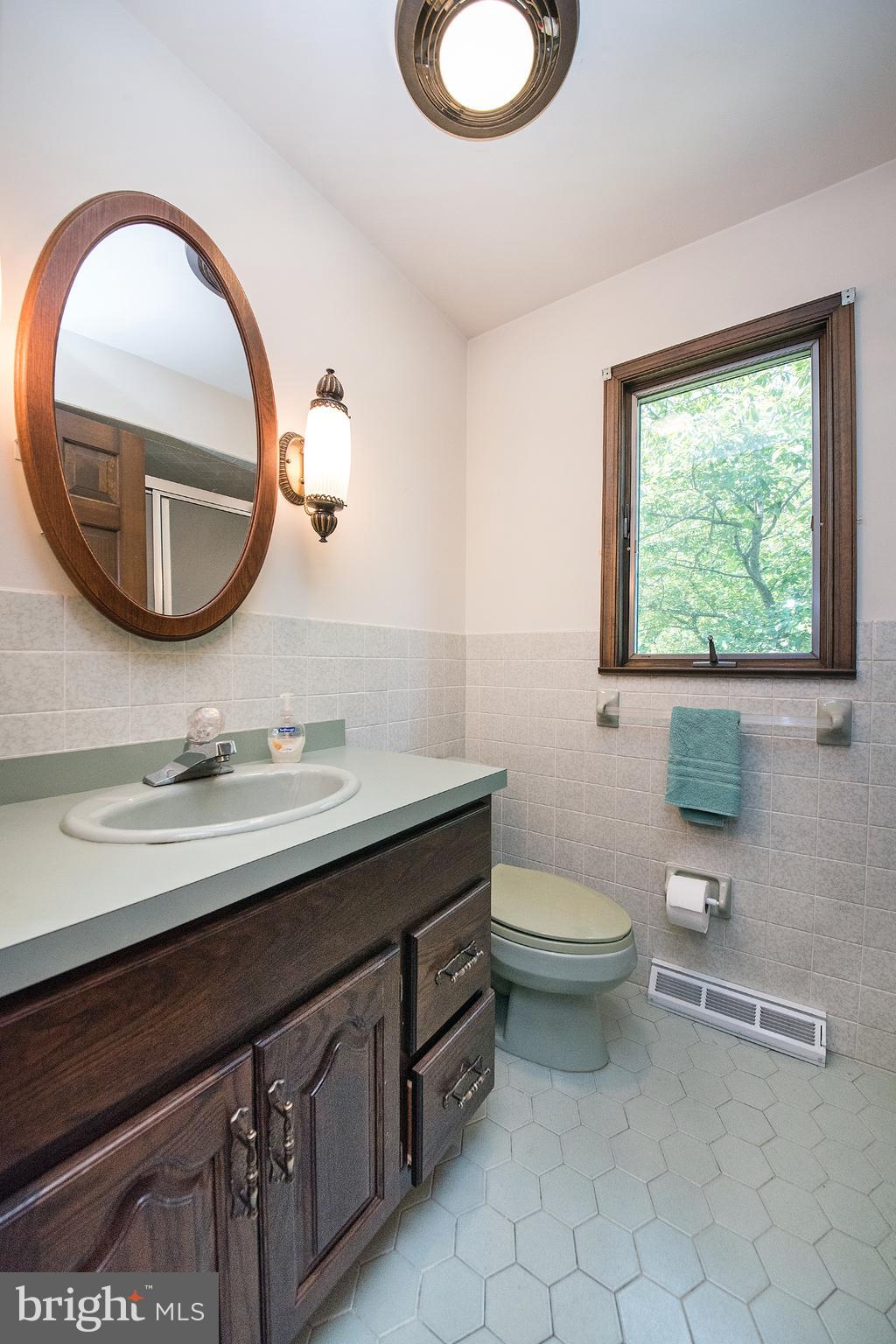 26 Georgetown Road Bordentown, NJ 08505 - Photo 13 of 39 Bathroom 2