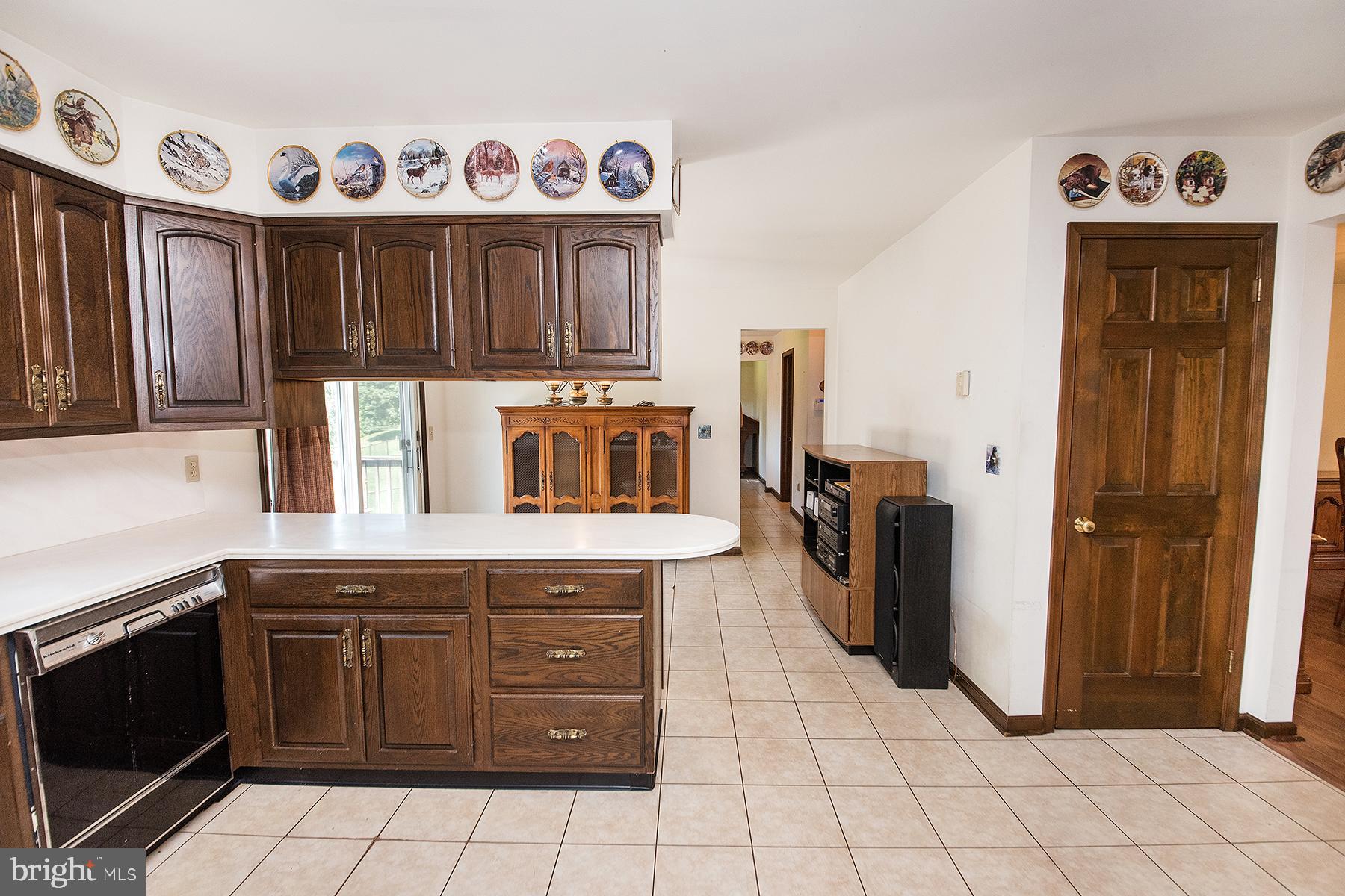 26 Georgetown Road Bordentown, NJ 08505 - Photo 20 of 39 Kitchen