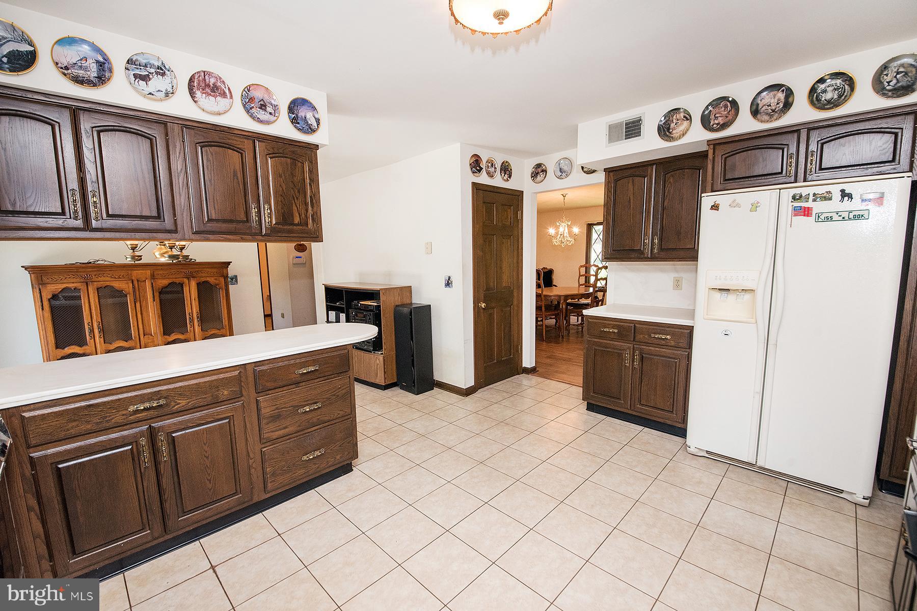 26 Georgetown Road Bordentown, NJ 08505 - Photo 22 of 39 Kitchen