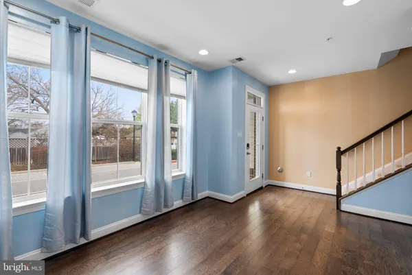 $4,000 | 504 Joseph Johnson Drive, Annapolis, MD 21401