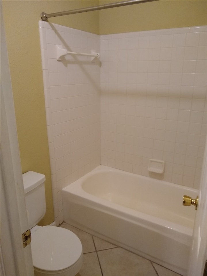 1719 Folkstone Road Tallahassee, FL 32312 - Photo 8 of 17 Gallery Image 8