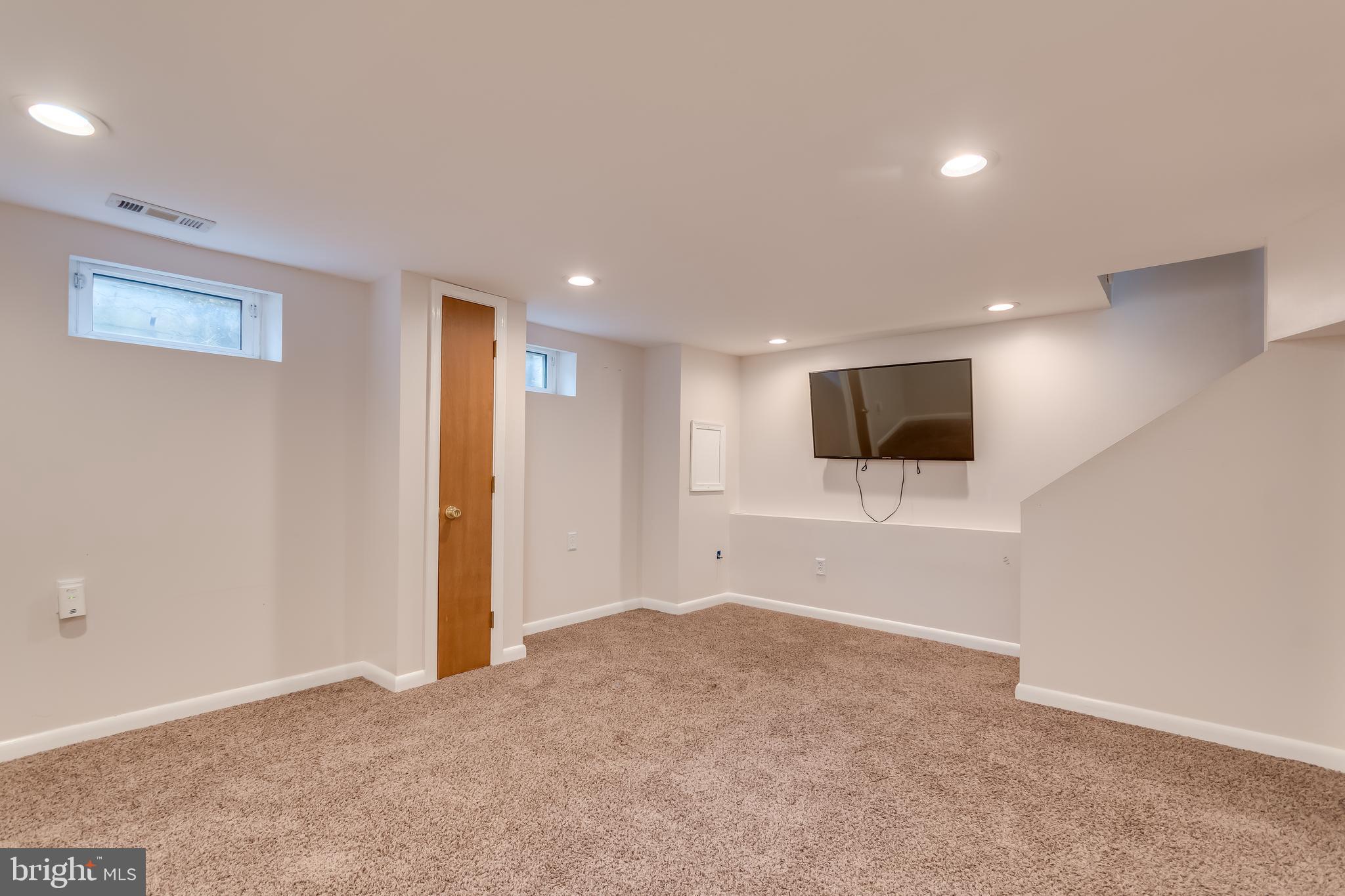 205 Pennsylvania Road Brooklawn, NJ 08030 - Photo 5 of 20