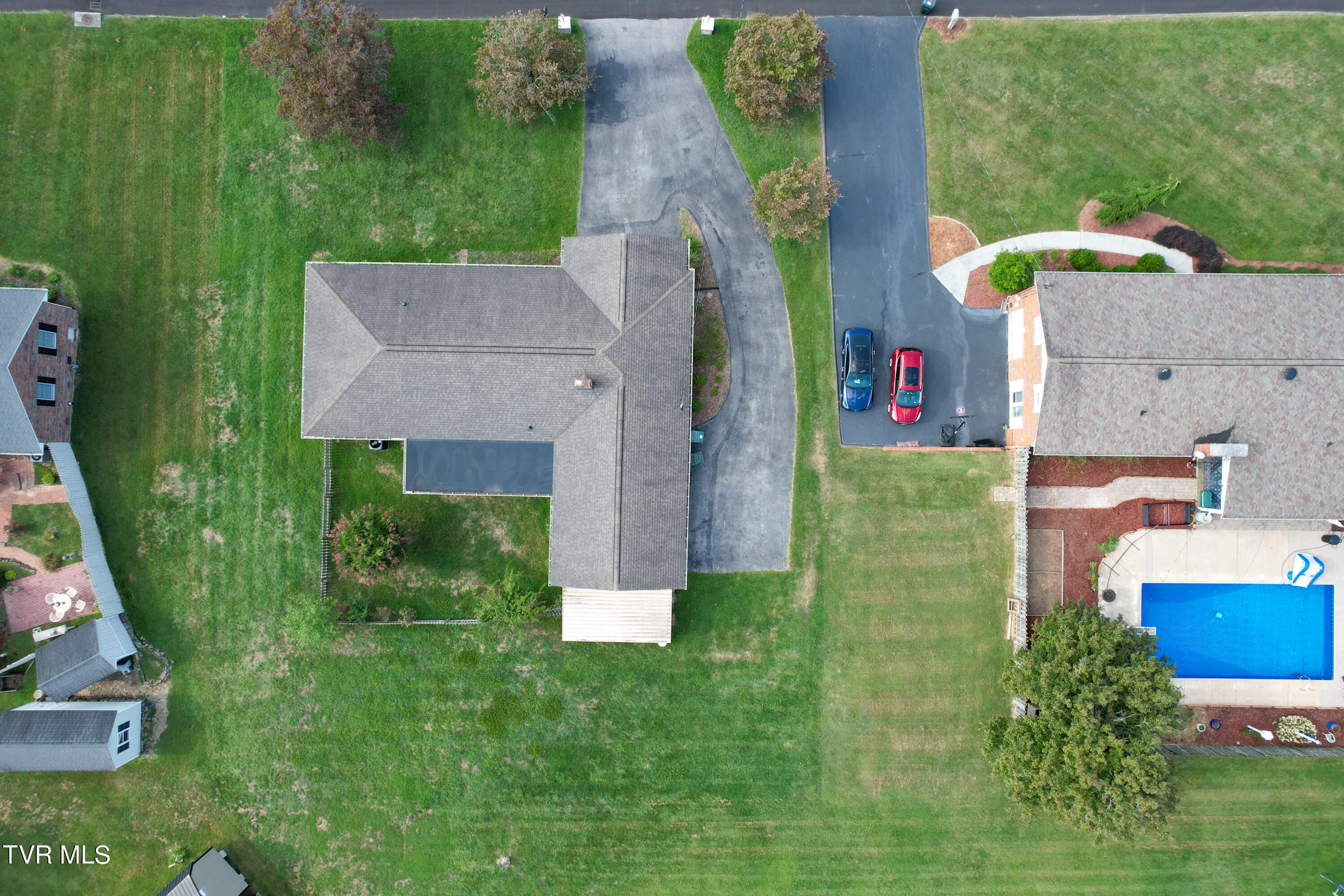 279 Spring Valley Road Bristol, VA 24201 - Photo 37 of 41 279 Spring Valley Drone_-5