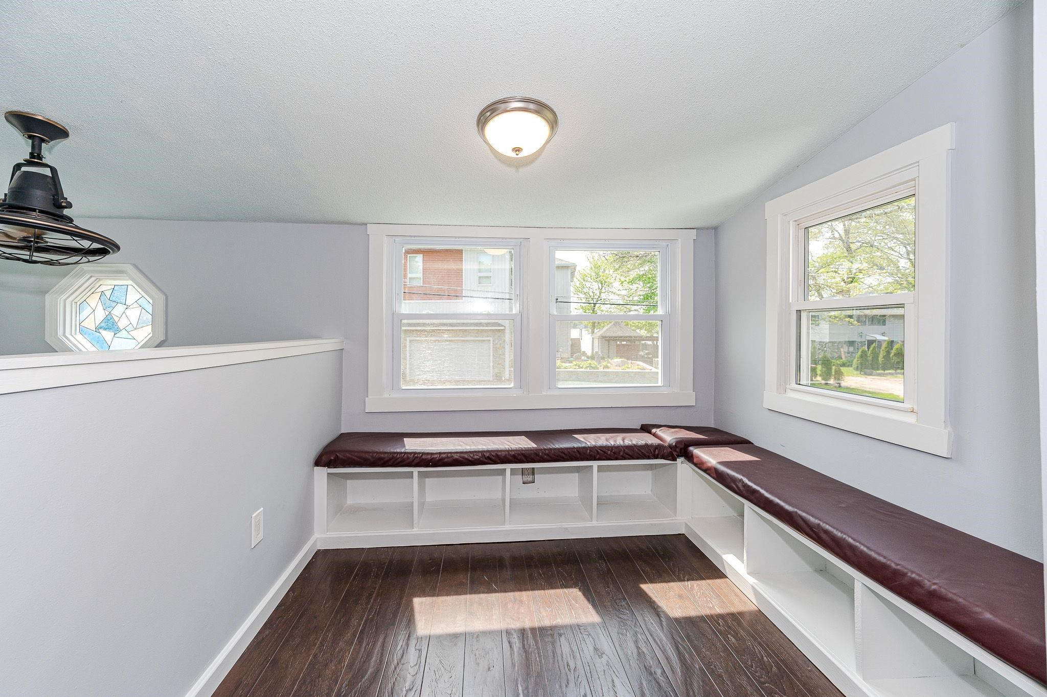 39 Woekel Circle Pelham, NH 03076 - Photo 13 of 38