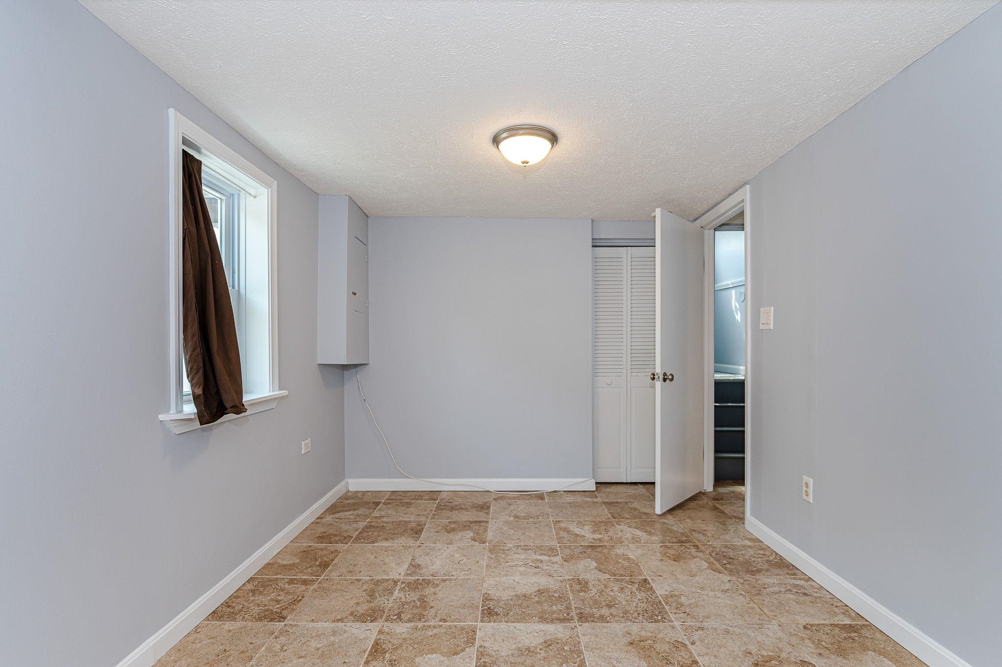 39 Woekel Circle Pelham, NH 03076 - Photo 31 of 38