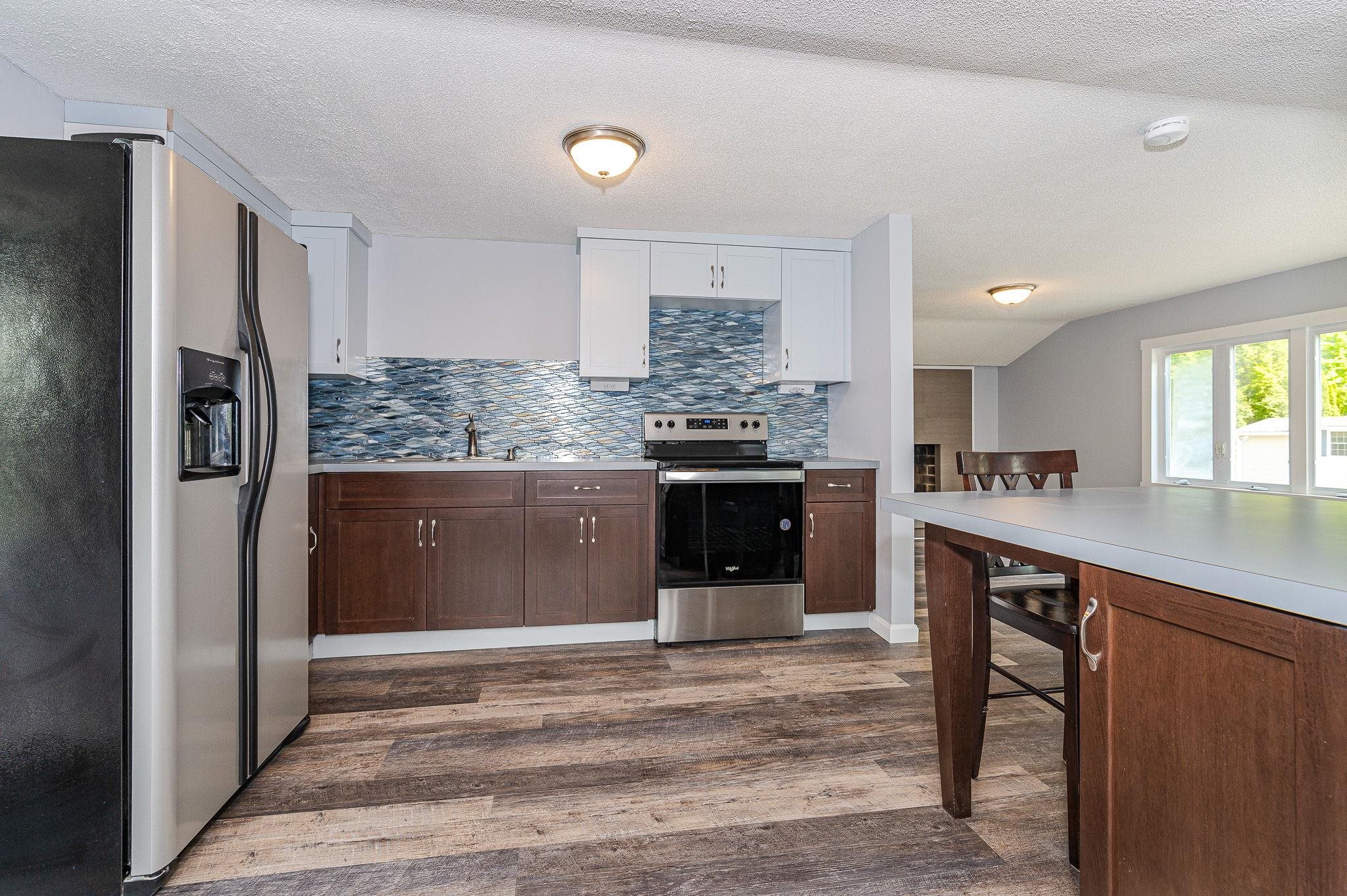 39 Woekel Circle Pelham, NH 03076 - Photo 10 of 38