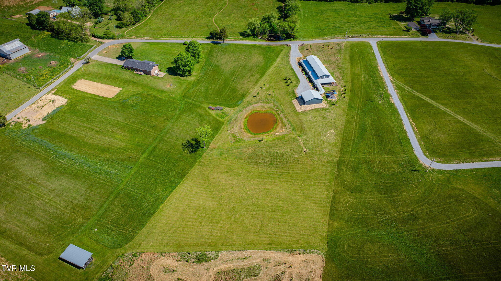 1600 Mary Lamons Road Afton, TN 37616 - Photo 84 of 89 104