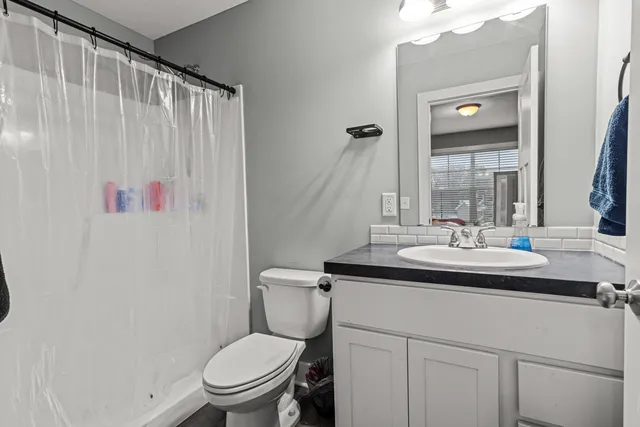 $429,900 | 1514 Chapel Street Southwest, Wyoming, MI 49509