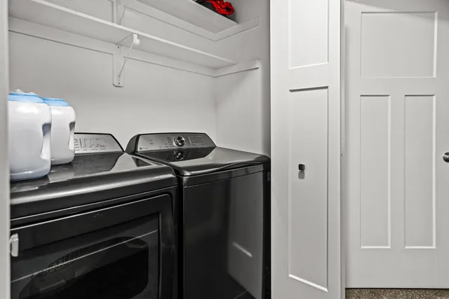 $429,900 | 1514 Chapel Street Southwest, Wyoming, MI 49509