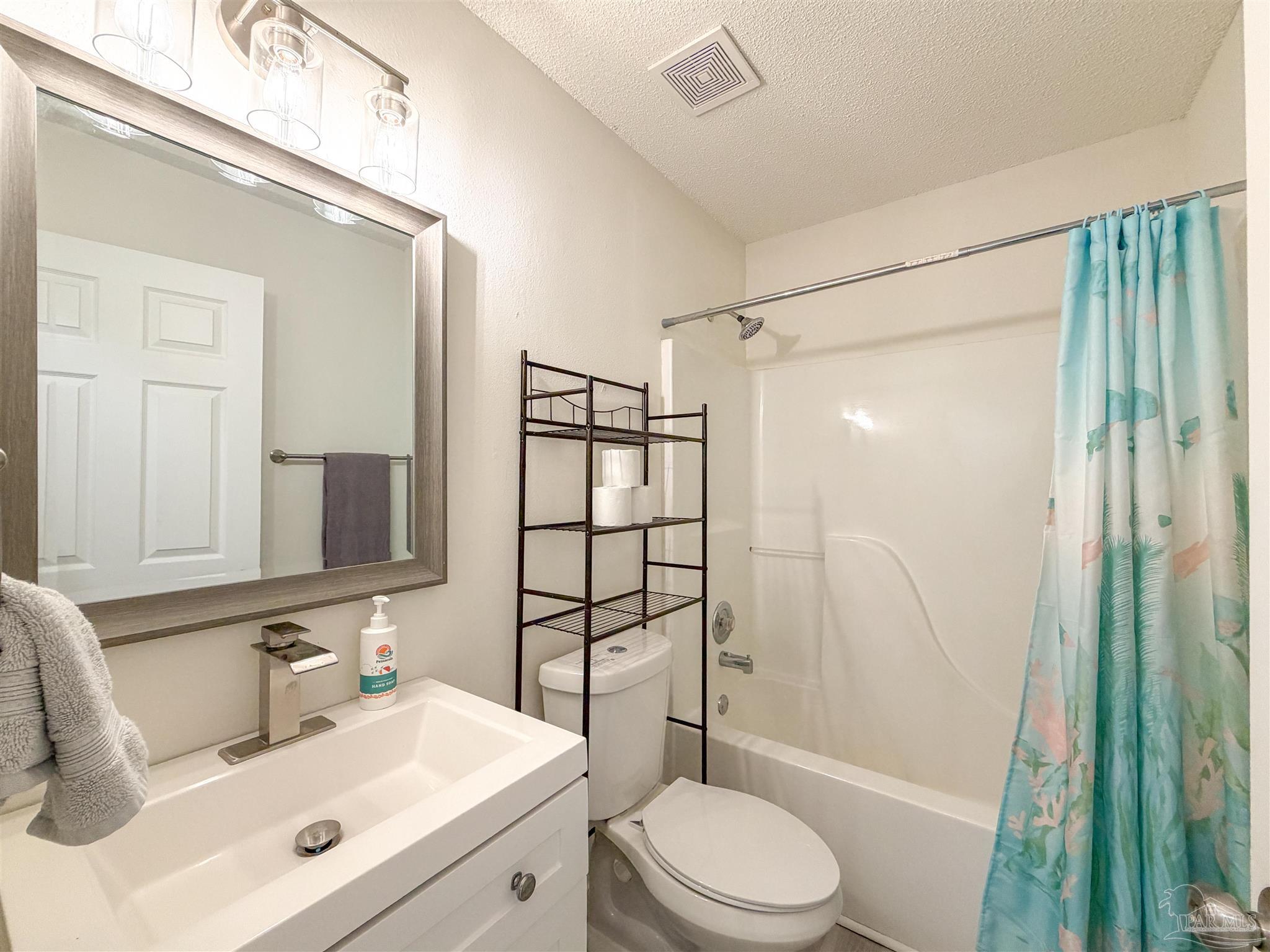 10660 Creek Ridge Drive Pensacola, FL 32506 - Photo 26 of 39