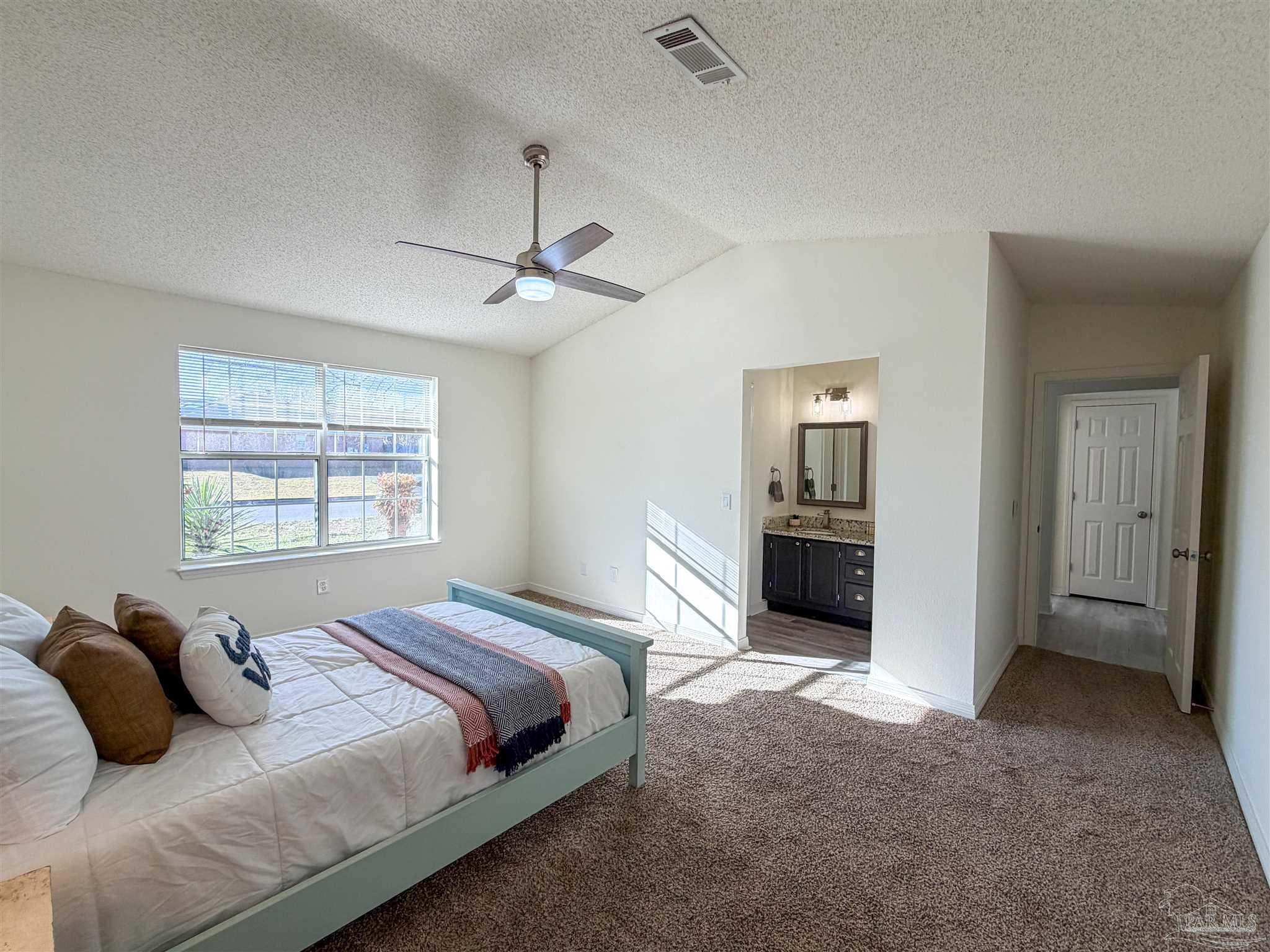 10660 Creek Ridge Drive Pensacola, FL 32506 - Photo 4 of 39