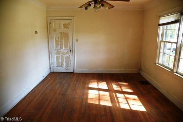4503 Old Rural Hall Road Winston-Salem, NC 27105 - Photo 8 of 15 Dining room